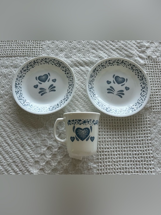 Corelle Other - Corelle White Ceramic Mug and Bowls with Blue Heart Motif